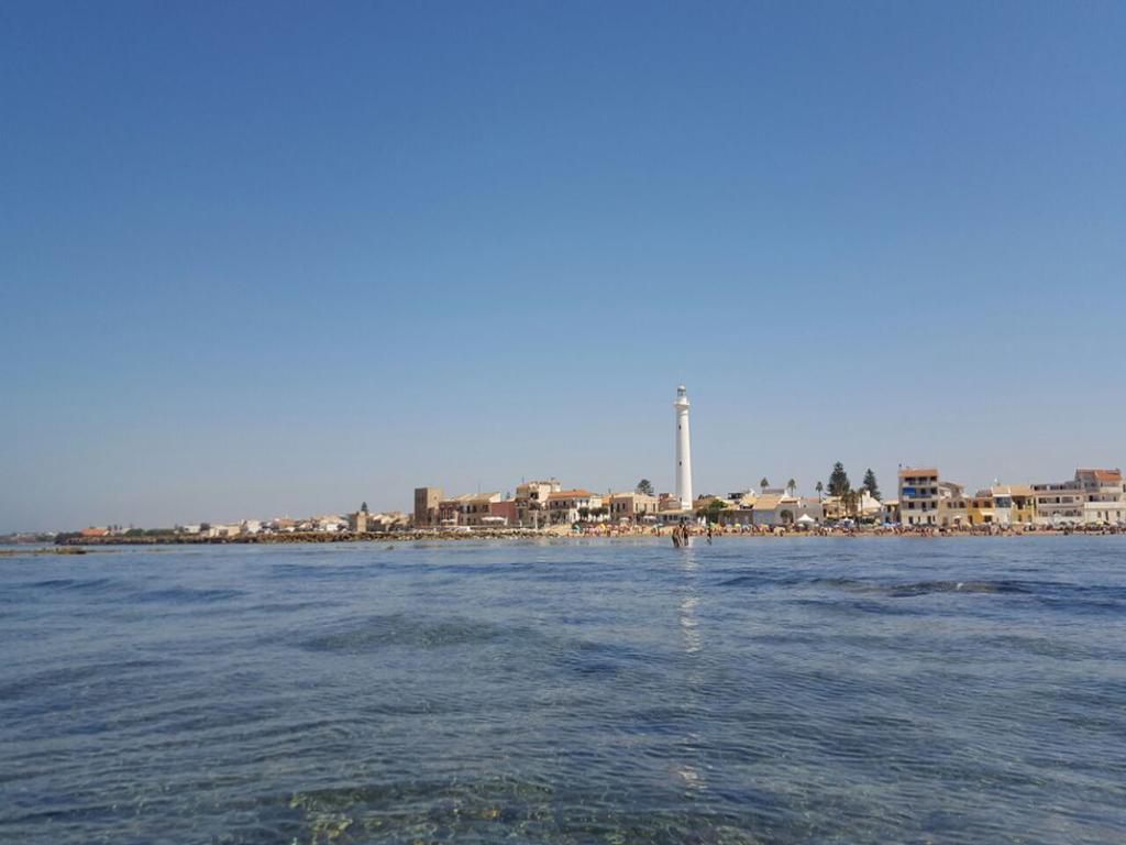 Case Nausica Marina di Ragusa Luaran gambar